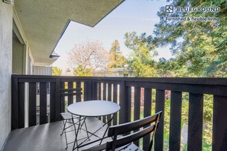 655 S Fair Oaks Ave in Sunnyvale, CA - Building Photo - Building Photo