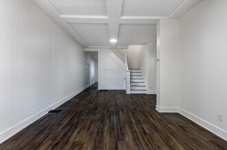 410 E Beecher St in Indianapolis, IN - Foto de edificio - Building Photo