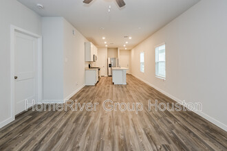 17003 Pandora Wy in Porter, TX - Building Photo - Building Photo