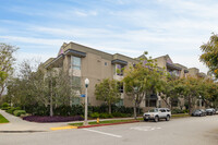 Promenade Playa Vista in Los Angeles, CA - Foto de edificio - Building Photo