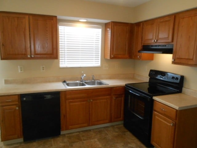 3460 Oak Bend Blvd in Canal Winchester, OH - Foto de edificio - Building Photo