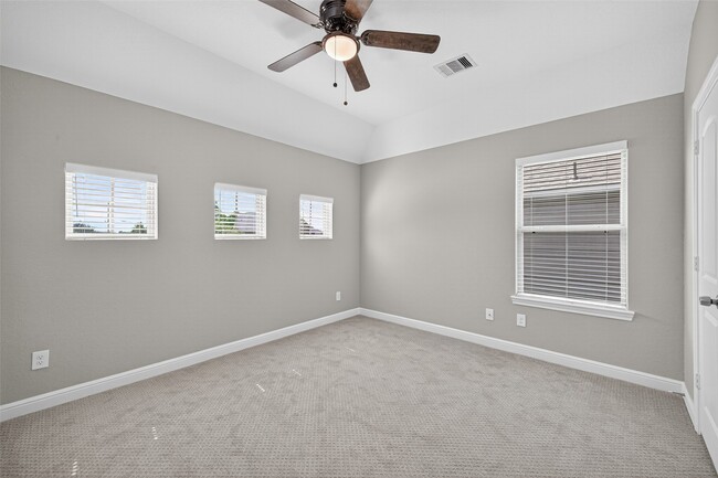 18914 Peralta Springs Ln