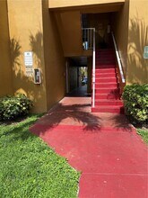 15600 SW 80th St in Miami, FL - Building Photo - Building Photo