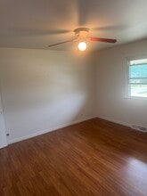301 W 2nd Pl in Spring Valley, IL - Building Photo - Building Photo