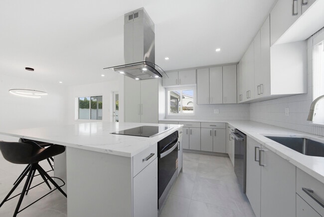 property at 2001 NE 17th Way