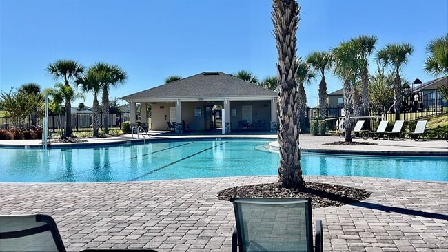 421 Disa Dr in Davenport, FL - Building Photo - Building Photo