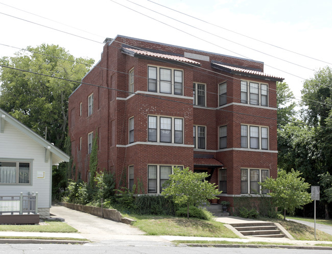 134 E 18th St in Tulsa, OK - Foto de edificio - Building Photo