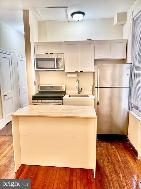 911 Prince St in Alexandria, VA - Building Photo - Building Photo