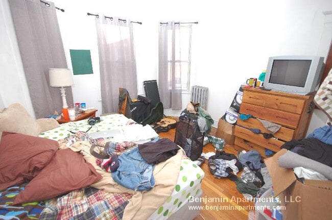 11 Scottfield Rd, Unit 2 in Boston, MA - Building Photo - Building Photo
