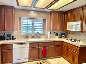 43790 Milan Ct in La Quinta, CA - Building Photo - Building Photo