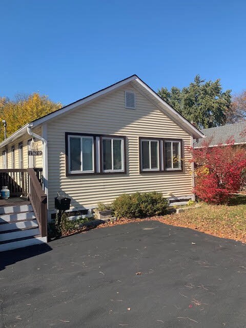 1029 N Washington St in Naperville, IL - Building Photo