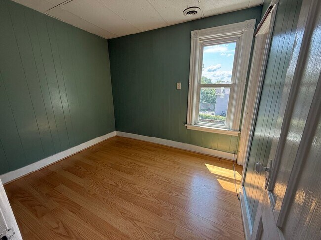 1017 Hegeman St in Schenectady, NY - Building Photo - Building Photo