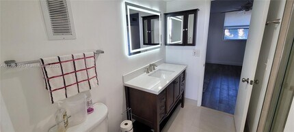 6461 NW 2nd Ave in Boca Raton, FL - Building Photo - Building Photo
