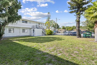 500 SE 22nd St in Fort Lauderdale, FL - Building Photo - Building Photo