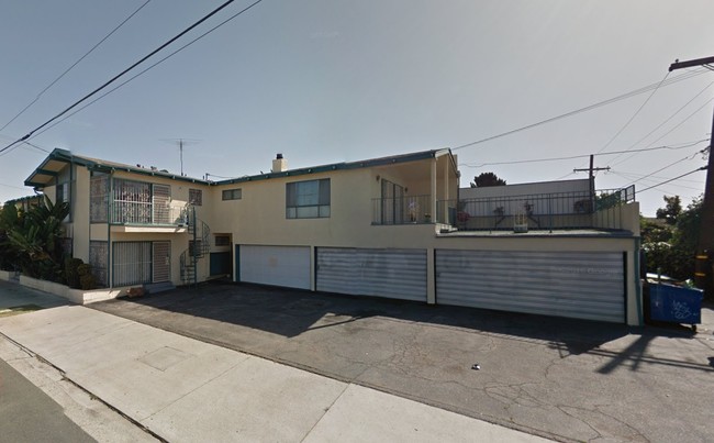 8910 S Normandie Ave in Los Angeles, CA - Building Photo - Building Photo