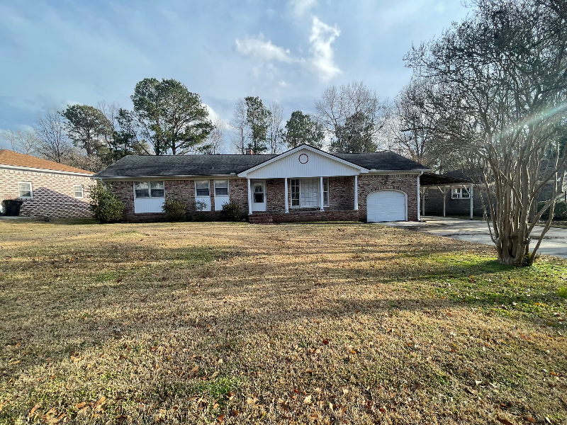 137 Clay St in Goose Creek, SC - Building Photo