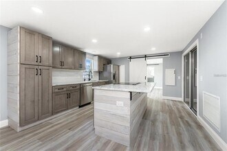 11916 SW Newman Terrace in Arcadia, FL - Building Photo - Building Photo