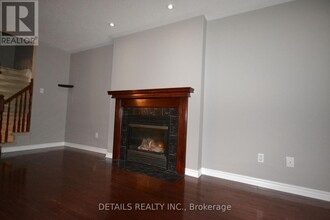 403 Cache Bay Cres in Ottawa, ON - Building Photo - Building Photo