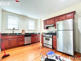 61 Royal St, Unit 2 in Boston, MA - Building Photo
