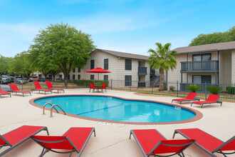 Palm Village in Bay City, TX - Building Photo - Building Photo