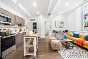 401 Martin St in Philadelphia, PA - Building Photo