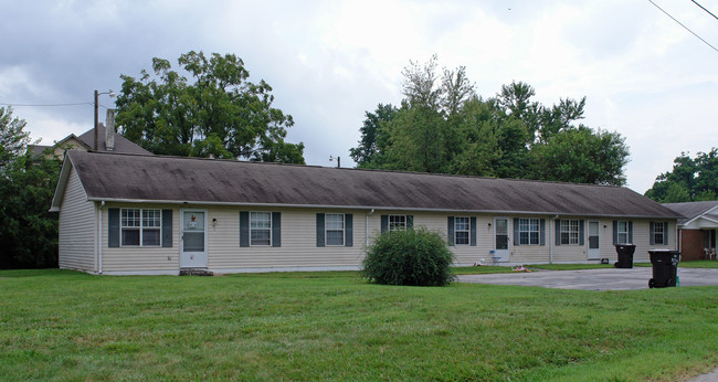 301 Coltrane Ave in High Point, NC - Building Photo - Building Photo