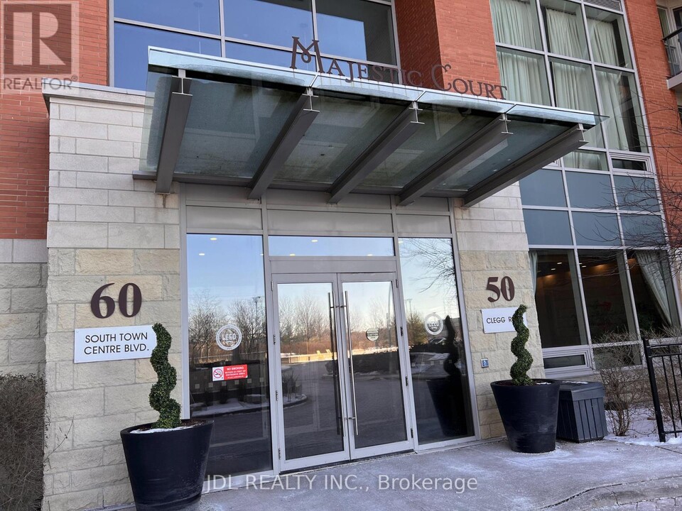 60-260 S Town Centre Blvd in Markham, ON - Building Photo