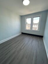 27 E 46th St in Bayonne, NJ - Building Photo - Building Photo