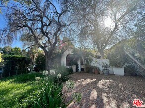 149 S Swall Dr in Beverly Hills, CA - Building Photo - Building Photo