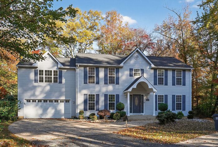 11176 Carroll Dr in Waldorf, MD - Building Photo