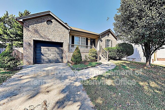 656 Granwood Blvd