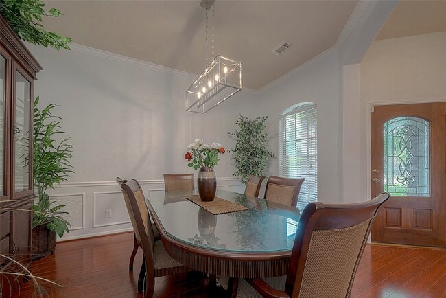 7302 Colony View Ln