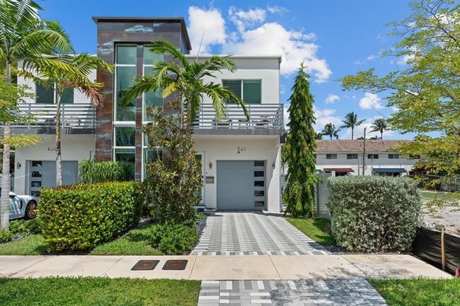 property at 636 NE 8th St