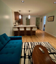 19 Conselyea St, Unit Garden Apt WILLIAMSBURG in Brooklyn, NY - Building Photo - Building Photo