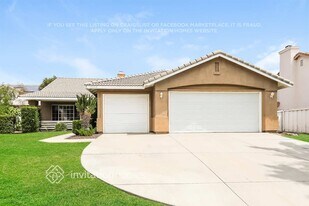 15128 Versailles St in Lake Elsinore, CA - Building Photo
