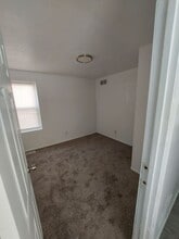 2418 E 25th St in Granite City, IL - Building Photo - Building Photo