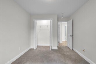 16-18 Peckham Ave in Brockton, MA - Building Photo - Building Photo