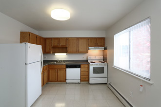 Sleeping Giant Apartments in Vernon Rockville, CT - Foto de edificio - Interior Photo