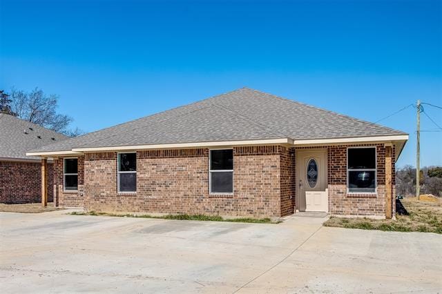 133 Houston St in Italy, TX - Building Photo - Building Photo