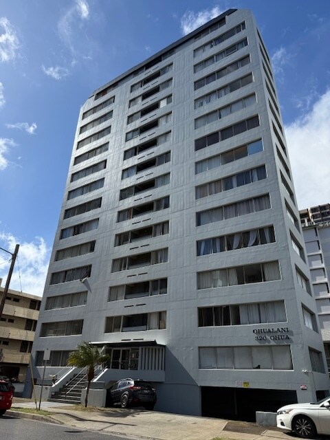 320 ?Ohua Ave in Honolulu, HI - Building Photo