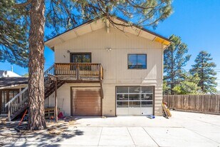 3134 E Mt Elden Dr in Flagstaff, AZ - Building Photo