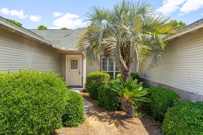 property at 126 Vía Largo