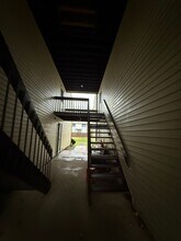 22 Avon Dr in East Windsor, NJ - Building Photo - Building Photo