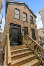 868 N Marshfield Ave in Chicago, IL - Building Photo - Building Photo