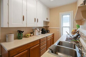 62 Lakewood St in Worcester, MA - Building Photo - Building Photo