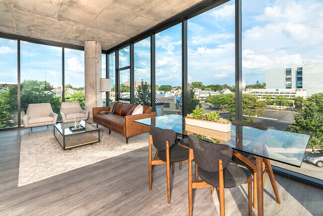 2733 W Belden Ave in Chicago, IL - Building Photo - Building Photo