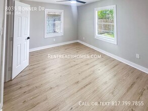 8035 Bonner Dr in Houston, TX - Building Photo - Building Photo