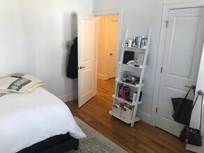 16 Washburn St-Unit -3 in Boston, MA - Building Photo - Building Photo