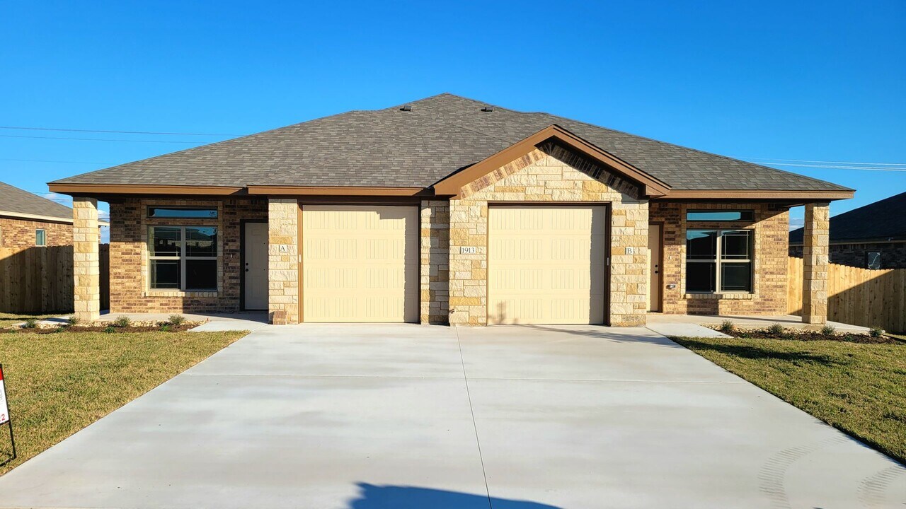 1913 Caspian Trl in Killeen, TX - Building Photo