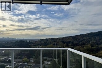 720 Farrow St in Coquitlam, BC - Building Photo - Building Photo